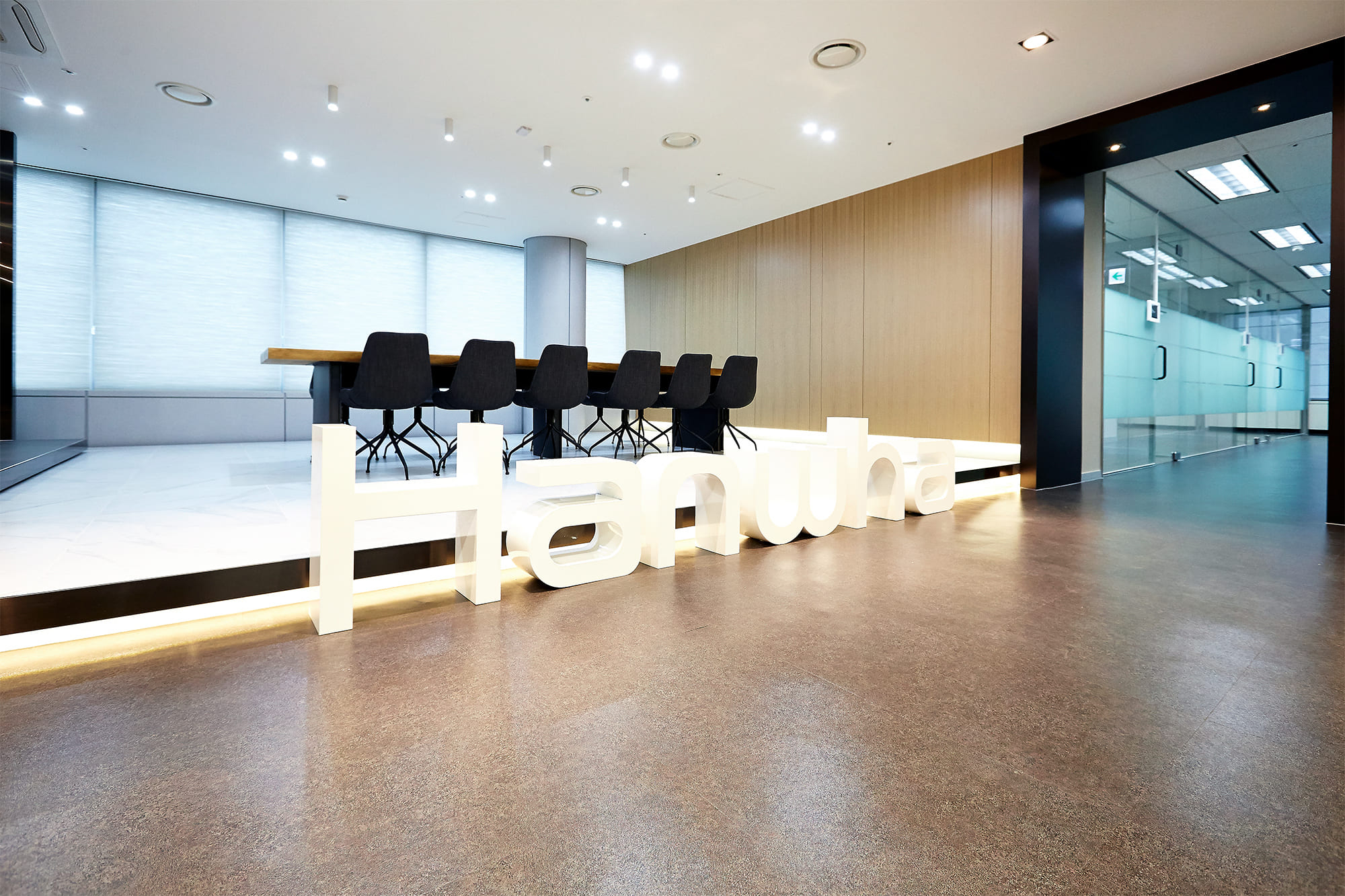 Hanwha General Insurance 
Lounge & Conference room
(한화손해보험 라운지 및 회의실)