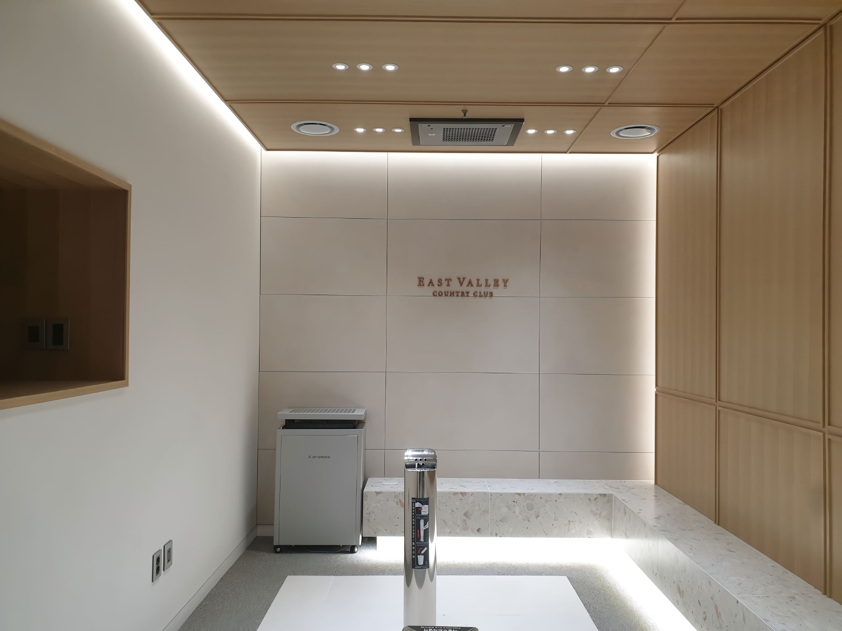 East Valley Country Club
Smoking Room
(이스트밸리CC 흡연실)